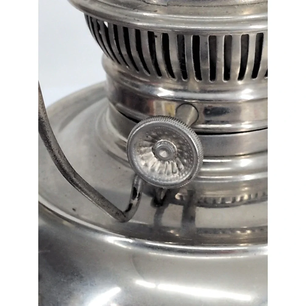 Antique Rayo Nickel Plated Kerosene Oil Lamp Center Draft